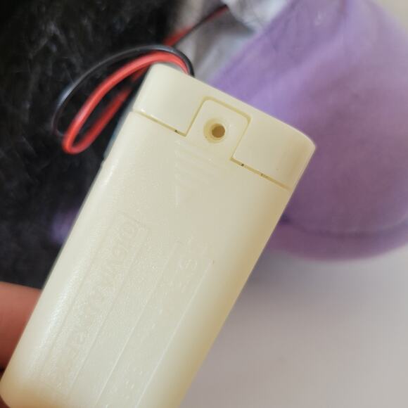 Animated Talking Witch Head Plush 14" Light Up Eyes Halloween Decoration Prop - Picture 16 of 16